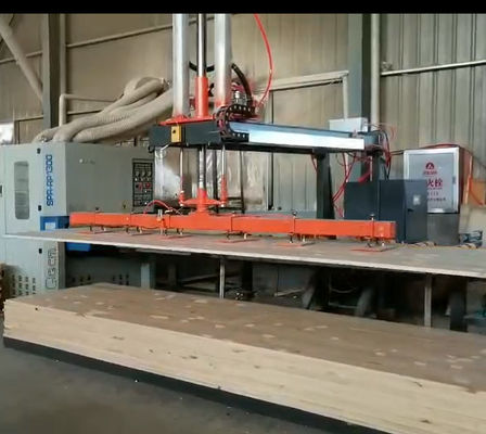 Automatic Suction Loading Unloading Machine 300kg Capacity  Wood Board Assembly Line