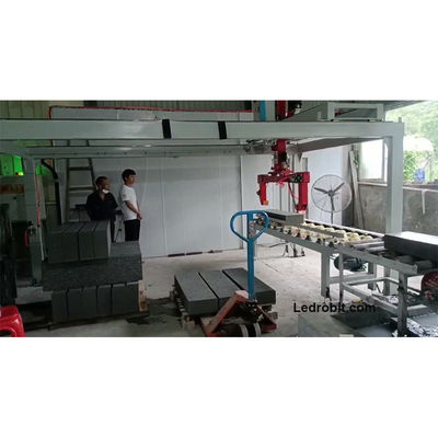Robot Palletizing automatic loading and unloading system Automatic Clamp Unloader with Frame