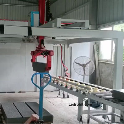 LCD Screen Automatic Loading Unloading Equipment Custom Clamp Loading Unloading System