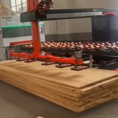 PLC Controlled Loading And Unloading Machine Custom Wooden Loading Unloading Machine