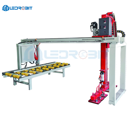 Automatic Palletizing Robot Five Axis Robot 200KG Pick And Pack Robots Customized