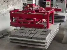 Brick Palletizer