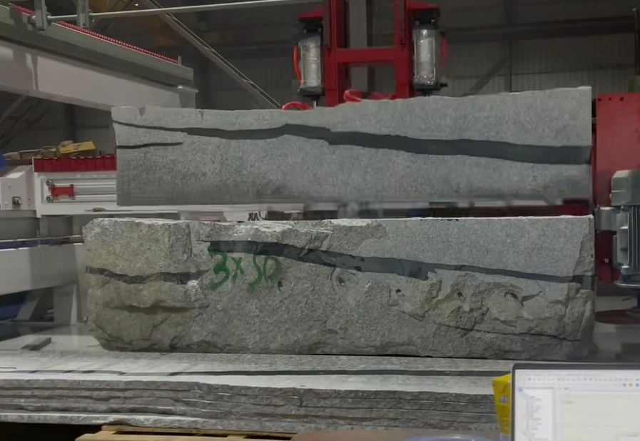 Stone Block Cutting And Unload Machine