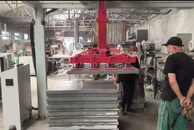 Vacuum Lifter for Brick